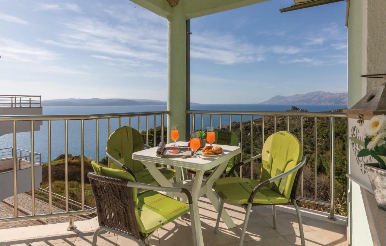 Beautiful Apartment In Krvavica With Wifi Exterior foto